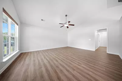 301 Blythe Creek Drive, Blythewood, SC 29016 - Photo 7