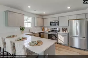 3102 Hallsdale Dr, Elgin, SC 29045 - Photo 5