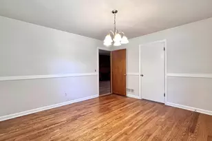 127 Whispering Pines Cir, Columbia, SC 29205 - Photo 9