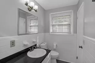 2043 Fairlawn Cir, Cayce, SC 29033 - Photo 31
