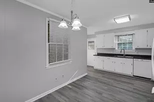 2043 Fairlawn Cir, Cayce, SC 29033 - Photo 23