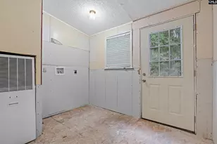 1834 Horrell Hill Rd, Hopkins, SC 29061 - Photo 17