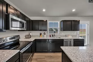 407 Trade Wind Ln, Hopkins, SC 29061 - Photo 5