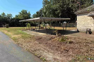 924 Fair St, Newberry, SC 29108 - Photo 5