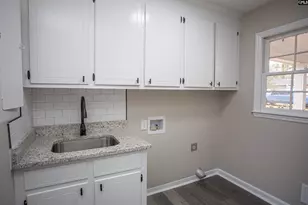 1005 Kennedy St, Camden, SC 29020 - Photo 13