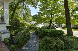 815 Poinsettia St, Columbia, SC 29205 - Photo 3