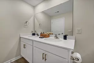 822 Gatestone Ln, Hopkins, SC 29061 - Photo 17