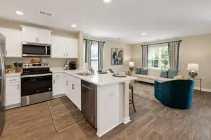 822 Gatestone Ln, Hopkins, SC 29061 - Photo 5
