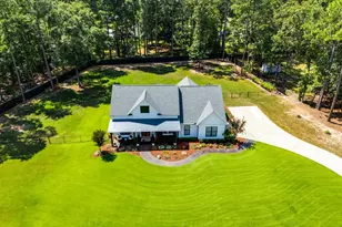 787 White Pines Dr, Camden, SC 29020 - Photo 1