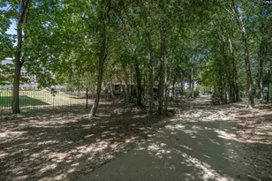 157 Congaree Park Dr, West Columbia, SC 29169 - Photo 9