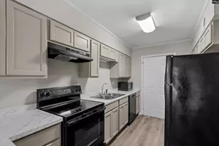 104 Townhome Ct, Columbia, SC 29210 - Photo 9