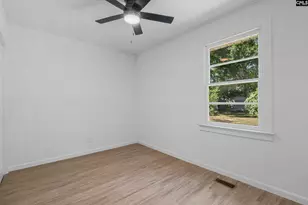 518 Laurens Ave, Sumter, SC 29154 - Photo 9