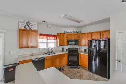 2045 Wilkinson Drive, Columbia, SC 29229 - Photo 11