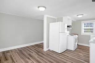 203 Augusta St, West Columbia, SC 29169 - Photo 13