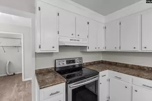 204 Oakwood Dr, Lexington, SC 29073 - Photo 13