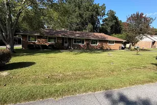 2307 Brookside Dr, Newberry, SC 29108 - Photo 1