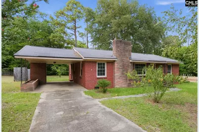 432 Bell Avenue, Hartsville, SC 29550 - Photo 1