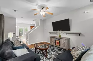 513 Finnegan Ln, West Columbia, SC 29169 - Photo 7