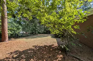 1800 Holly Hill Dr, West Columbia, SC 29169 - Photo 15