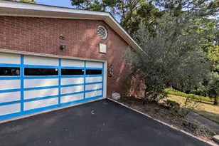 1800 Holly Hill Dr, West Columbia, SC 29169 - Photo 17