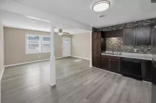 3621 Baywater Dr, Columbia, SC 29209 - Photo 9