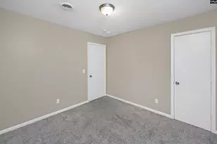 3621 Baywater Dr, Columbia, SC 29209 - Photo 17