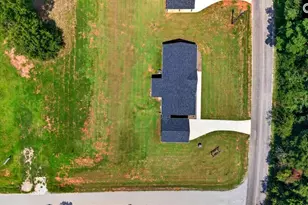 903 Scurry Church Rd, Chappells, SC 29037 - Photo 41