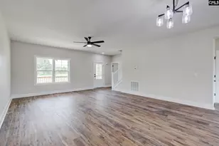 1506 Hall Rd, Cassatt, SC 29032 - Photo 9