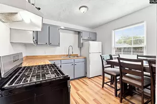 504 Wall St, West Columbia, SC 29169 - Photo 9