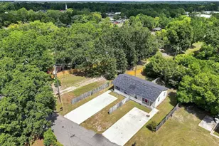 504 Wall St, West Columbia, SC 29169 - Photo 1