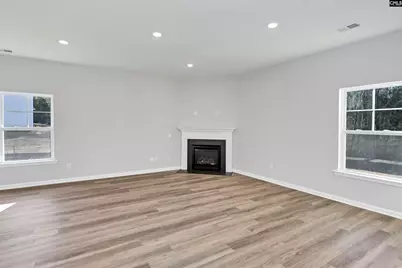 135 Middlesex Court, Lugoff, SC 29078 - Photo 3