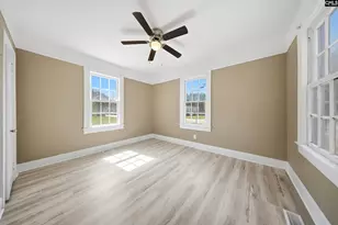 113 S Dennis Ave, Bishopville, SC 29010 - Photo 17