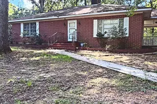 206 Dogwood Ave, Winnsboro, SC 29180 - Photo 1