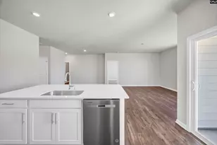 4132 Maddux Dr, Sumter, SC 29154 - Photo 5