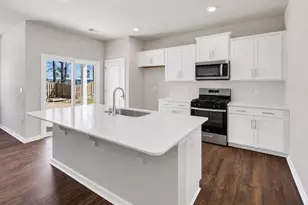4132 Maddux Dr, Sumter, SC 29154 - Photo 3