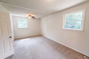 109 Harmon Hill Ct, Hopkins, SC 29061 - Photo 7