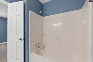 420 Old Plantation Dr, West Columbia, SC 29172 - Photo 15