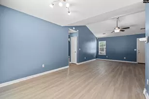 420 Old Plantation Dr, West Columbia, SC 29172 - Photo 7