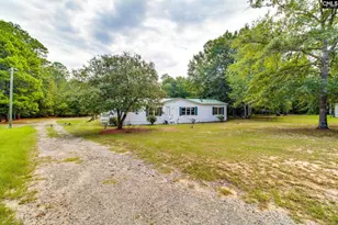 894 St Pauls Church Cir, Camden, SC 29020 - Photo 3