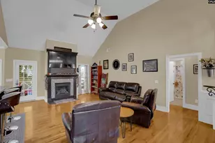 582 Village Church Dr, Chapin, SC 29036 - Photo 5