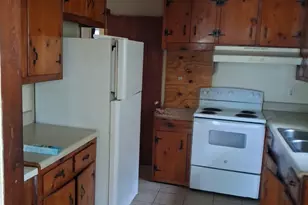 1890 Walker Ave, Orangeburg, SC 29115 - Photo 3