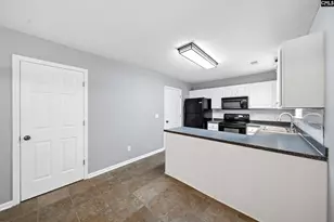 370 Grover Wilson Rd, Blythewood, SC 29016 - Photo 5