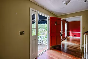 2421 Owl Cir, West Columbia, SC 29169 - Photo 5