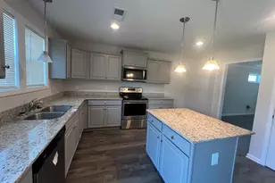 33 Ridge Cir Dr, Camden, SC 29020 - Photo 5