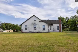 303 N Jennings St, Saluda, SC 29138 - Photo 3