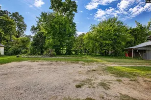 303 N Jennings St, Saluda, SC 29138 - Photo 11