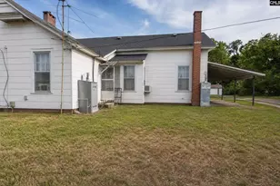 303 N Jennings St, Saluda, SC 29138 - Photo 9