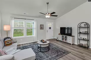114 Prairie Grass Wy, Columbia, SC 29212 - Photo 3
