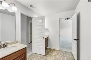318 Gratis Ct, Lexington, SC 29072 - Photo 21