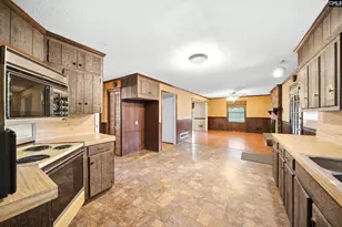 2439 Dove Ln, Columbia, SC 29210 - Photo 19